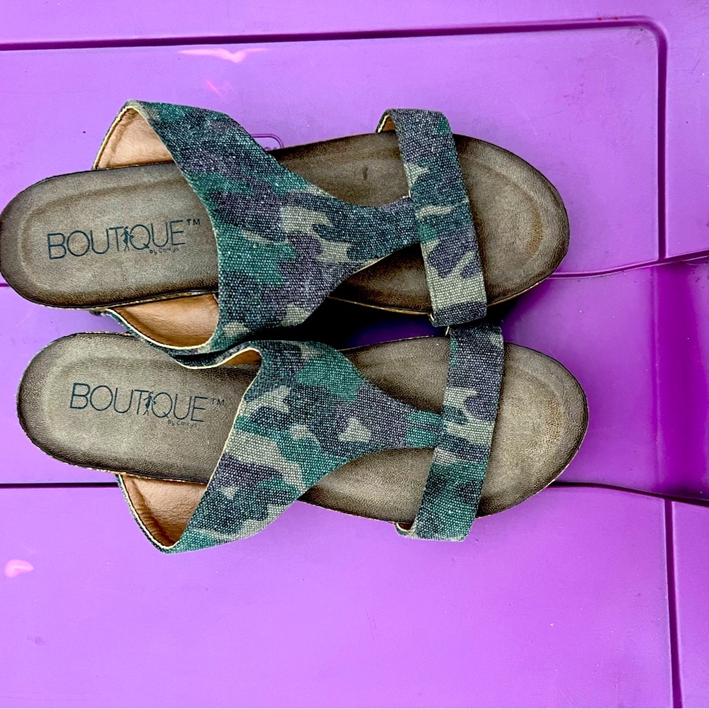 CAMO wedges